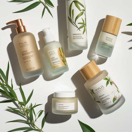 Professional cosmetic packaging trends that combine playful illustrations with premium product packaging design.