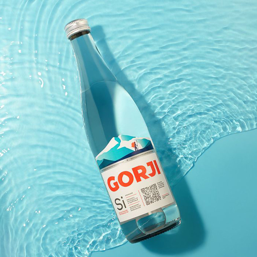 Premium water bottle design showcasing high-end finishing techniques and label design