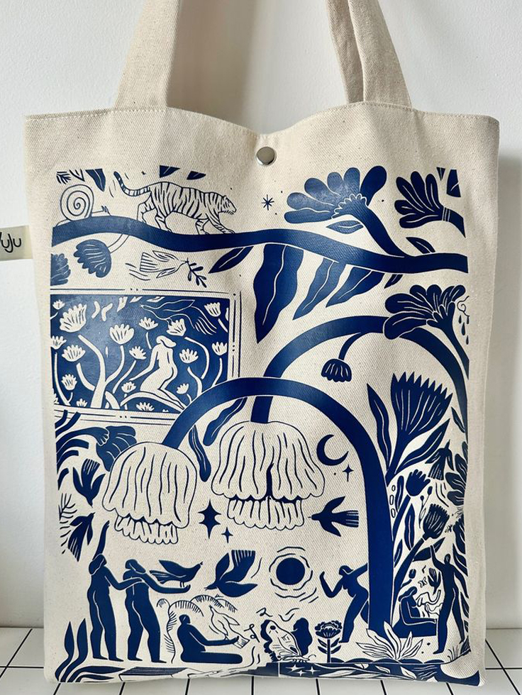 Illustration-Led-Artistic-Bags-Design