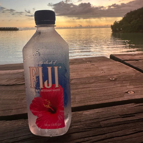 Eco-conscious water packaging inspired by marine ecosystems
