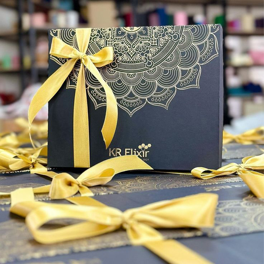 Luxury sweet box packaging design with magnetic closure