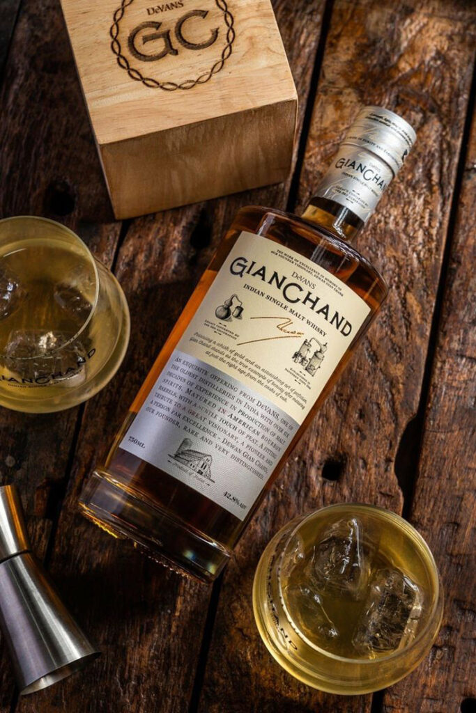 Premium label design that sells luxury liquor bottles