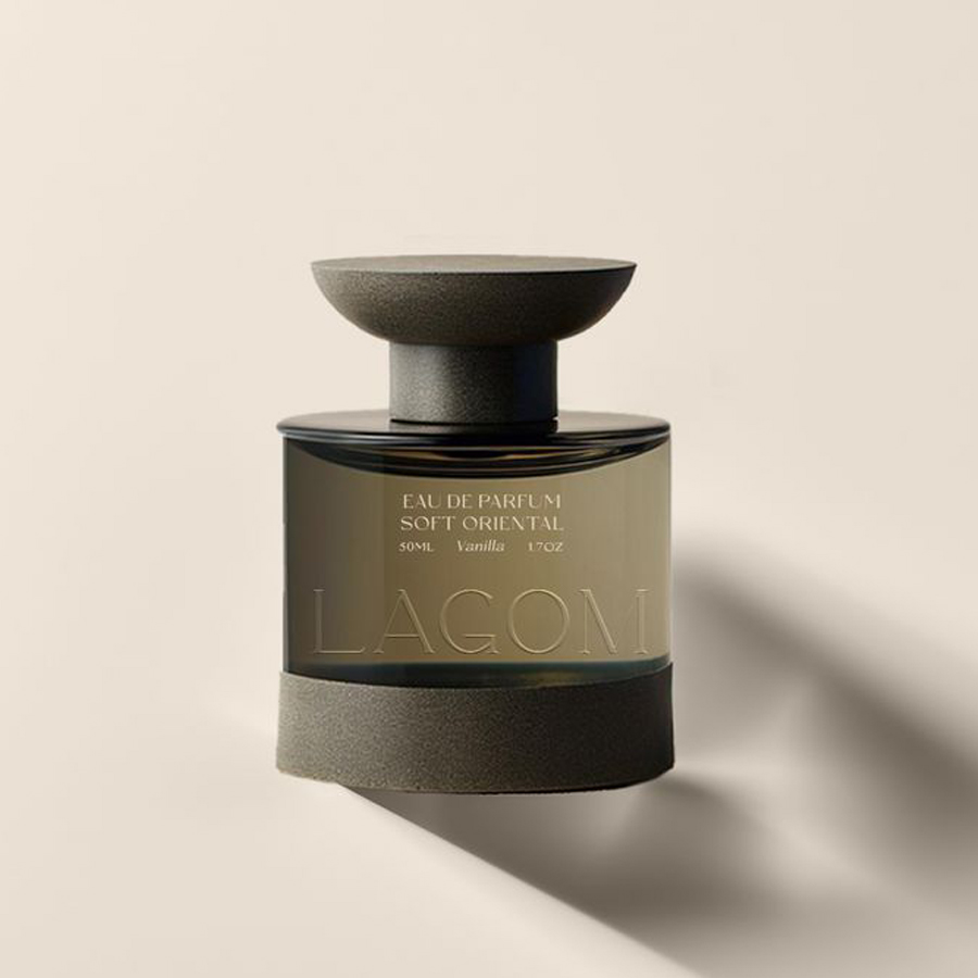 Stylish perfume bottle design that strengthens fragrance brand identity
